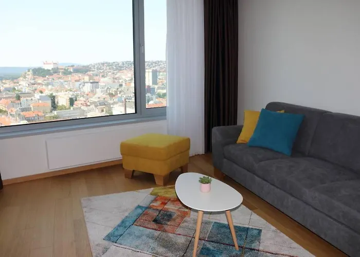 Castle View And Skyline View, Sky Park Apartmán