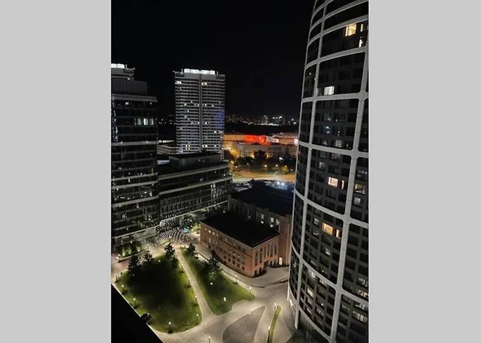 Castle View And Skyline View, Sky Park * 브라티슬라바